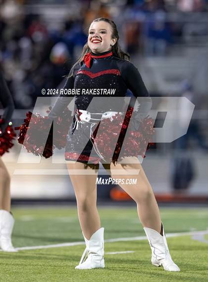 Thumbnail 2 in Chapel Hill vs. Kilgore (UIL 4A DI Regional Final) photogallery.