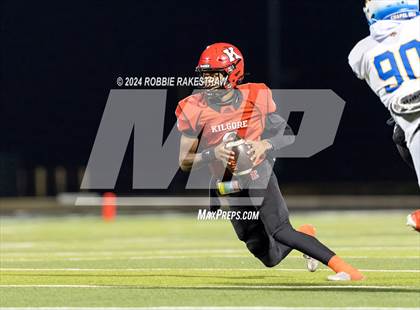 Thumbnail 2 in Chapel Hill vs. Kilgore (UIL 4A DI Regional Final) photogallery.
