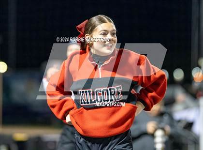 Thumbnail 3 in Chapel Hill vs. Kilgore (UIL 4A DI Regional Final) photogallery.