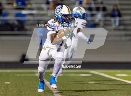 Thumbnail 3 in Chapel Hill vs. Kilgore (UIL 4A DI Regional Final) photogallery.