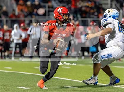 Thumbnail 2 in Chapel Hill vs. Kilgore (UIL 4A DI Regional Final) photogallery.