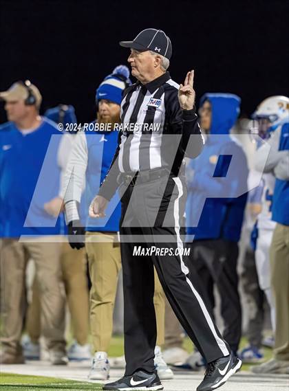 Thumbnail 1 in Chapel Hill vs. Kilgore (UIL 4A DI Regional Final) photogallery.