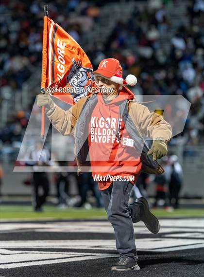 Thumbnail 1 in Chapel Hill vs. Kilgore (UIL 4A DI Regional Final) photogallery.