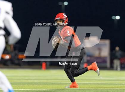 Thumbnail 3 in Chapel Hill vs. Kilgore (UIL 4A DI Regional Final) photogallery.