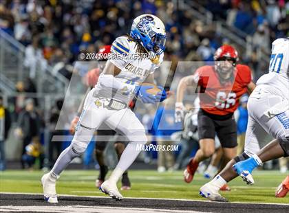 Thumbnail 3 in Chapel Hill vs. Kilgore (UIL 4A DI Regional Final) photogallery.