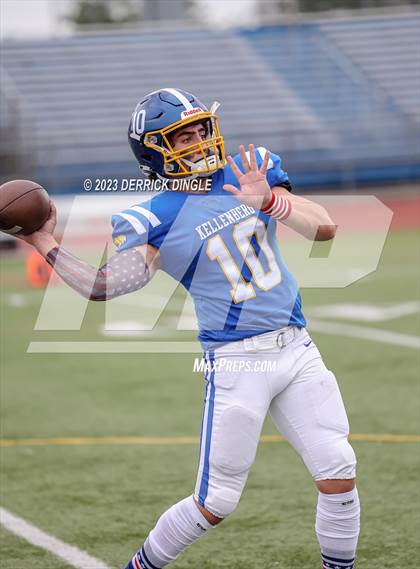 Thumbnail 2 in Bishop Hendricken @ Kellenberg Memorial photogallery.