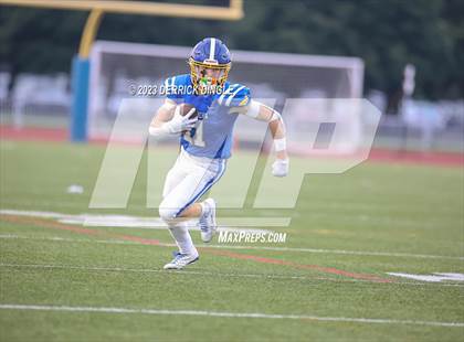 Thumbnail 2 in Bishop Hendricken @ Kellenberg Memorial photogallery.