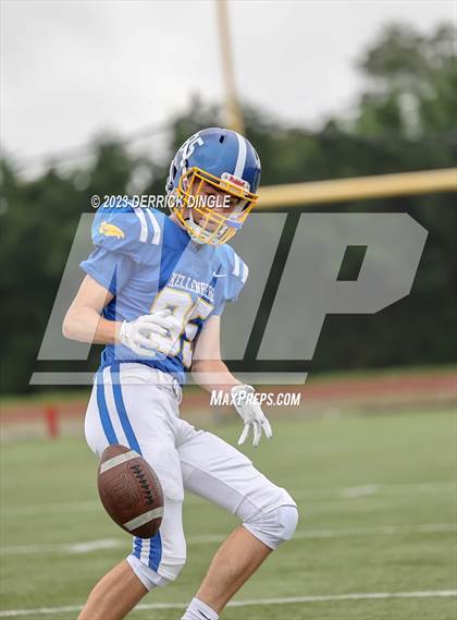 Thumbnail 2 in Bishop Hendricken @ Kellenberg Memorial photogallery.