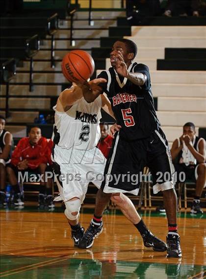 Thumbnail 3 in McIntosh vs Banneker (GA Region 5AAAA Playoffs) photogallery.