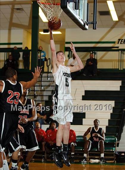 Thumbnail 1 in McIntosh vs Banneker (GA Region 5AAAA Playoffs) photogallery.