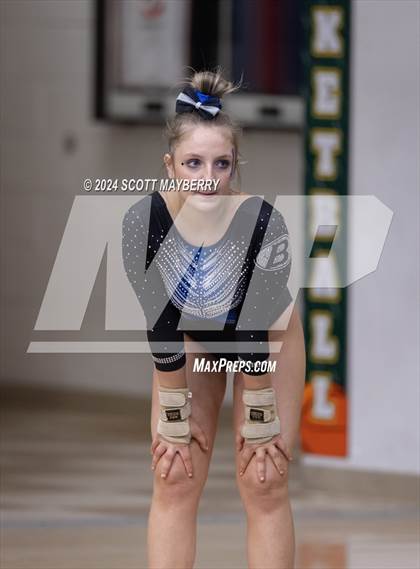 Thumbnail 2 in Greater Cleveland Conference Championship photogallery.