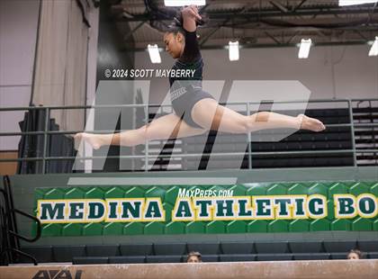Thumbnail 3 in Greater Cleveland Conference Championship photogallery.