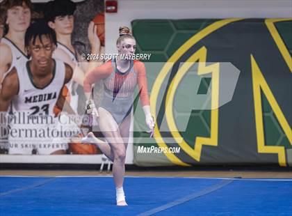 Thumbnail 1 in Greater Cleveland Conference Championship photogallery.
