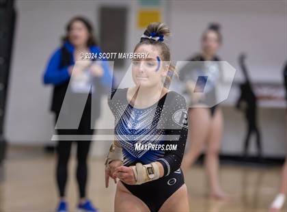 Thumbnail 3 in Greater Cleveland Conference Championship photogallery.