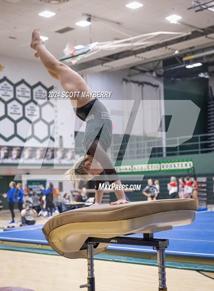 Thumbnail 3 in Greater Cleveland Conference Championship photogallery.