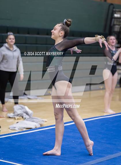 Thumbnail 2 in Greater Cleveland Conference Championship photogallery.