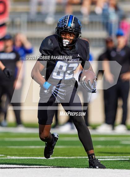 Thumbnail 3 in Byron Nelson @ North Crowley (UIL 6A DI Bi-District Playoff) photogallery.