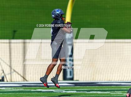 Thumbnail 2 in Byron Nelson @ North Crowley (UIL 6A DI Bi-District Playoff) photogallery.