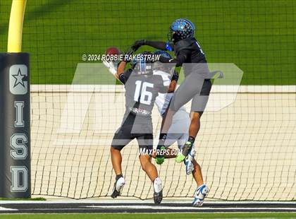 Thumbnail 1 in Byron Nelson @ North Crowley (UIL 6A DI Bi-District Playoff) photogallery.