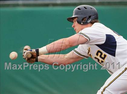 Thumbnail 2 in Menlo vs. Santa Cruz (CIF CCS D3 Final) photogallery.