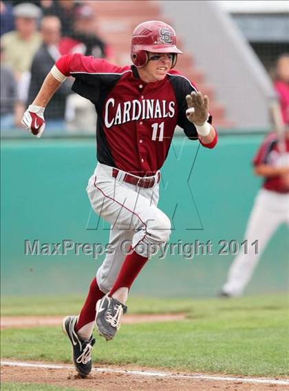 Thumbnail 1 in Menlo vs. Santa Cruz (CIF CCS D3 Final) photogallery.