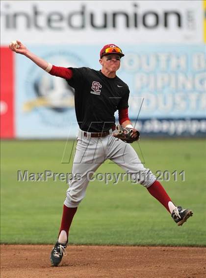 Thumbnail 1 in Menlo vs. Santa Cruz (CIF CCS D3 Final) photogallery.