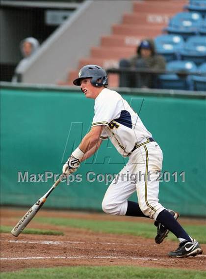 Thumbnail 1 in Menlo vs. Santa Cruz (CIF CCS D3 Final) photogallery.