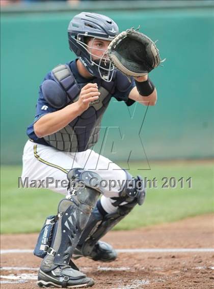 Thumbnail 2 in Menlo vs. Santa Cruz (CIF CCS D3 Final) photogallery.
