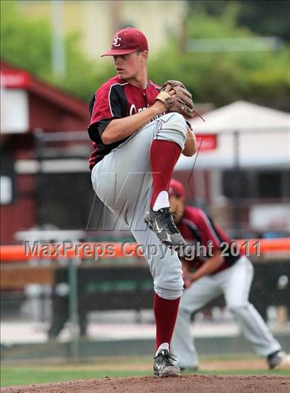 Thumbnail 1 in Menlo vs. Santa Cruz (CIF CCS D3 Final) photogallery.