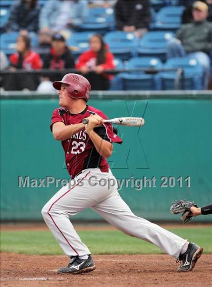 Thumbnail 3 in Menlo vs. Santa Cruz (CIF CCS D3 Final) photogallery.