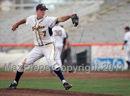 Thumbnail 1 in Menlo vs. Santa Cruz (CIF CCS D3 Final) photogallery.