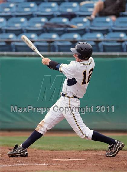 Thumbnail 2 in Menlo vs. Santa Cruz (CIF CCS D3 Final) photogallery.