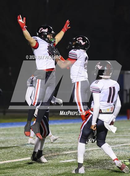 Thumbnail 2 in Carey vs. Half Hollow Hills East (Division II Championship) photogallery.