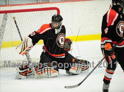 Thumbnail 2 in Ridgefield vs. St. Joseph (CIAC Division 1 Quarterfinal) photogallery.