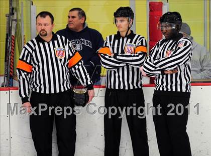 Thumbnail 1 in Ridgefield vs. St. Joseph (CIAC Division 1 Quarterfinal) photogallery.