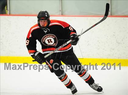Thumbnail 2 in Ridgefield vs. St. Joseph (CIAC Division 1 Quarterfinal) photogallery.