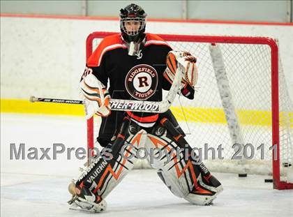 Thumbnail 2 in Ridgefield vs. St. Joseph (CIAC Division 1 Quarterfinal) photogallery.