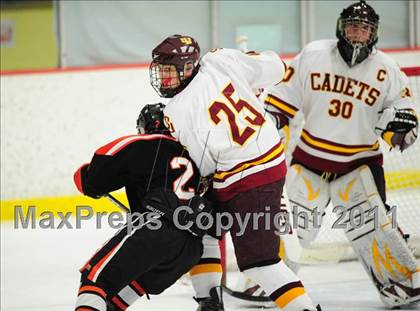Thumbnail 3 in Ridgefield vs. St. Joseph (CIAC Division 1 Quarterfinal) photogallery.