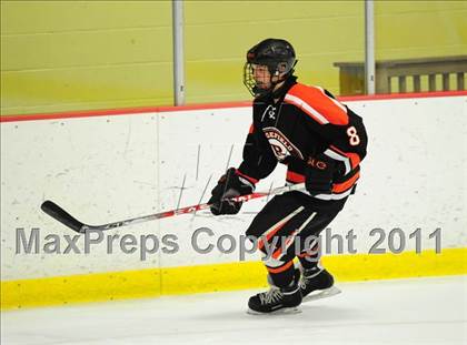 Thumbnail 2 in Ridgefield vs. St. Joseph (CIAC Division 1 Quarterfinal) photogallery.