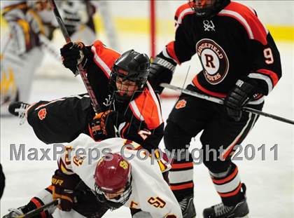 Thumbnail 2 in Ridgefield vs. St. Joseph (CIAC Division 1 Quarterfinal) photogallery.