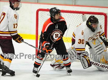 Thumbnail 3 in Ridgefield vs. St. Joseph (CIAC Division 1 Quarterfinal) photogallery.