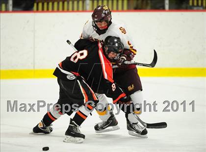 Thumbnail 1 in Ridgefield vs. St. Joseph (CIAC Division 1 Quarterfinal) photogallery.