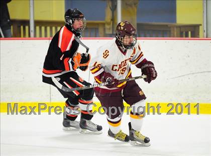 Thumbnail 2 in Ridgefield vs. St. Joseph (CIAC Division 1 Quarterfinal) photogallery.