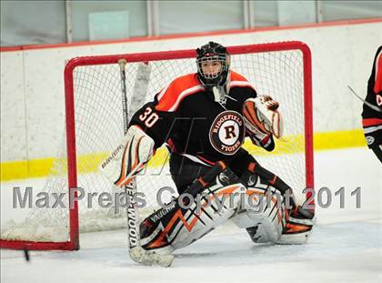 Thumbnail 2 in Ridgefield vs. St. Joseph (CIAC Division 1 Quarterfinal) photogallery.