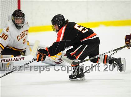 Thumbnail 2 in Ridgefield vs. St. Joseph (CIAC Division 1 Quarterfinal) photogallery.