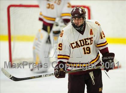 Thumbnail 2 in Ridgefield vs. St. Joseph (CIAC Division 1 Quarterfinal) photogallery.