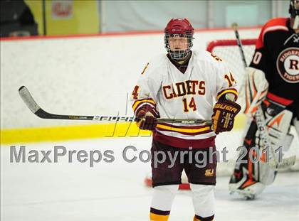 Thumbnail 3 in Ridgefield vs. St. Joseph (CIAC Division 1 Quarterfinal) photogallery.