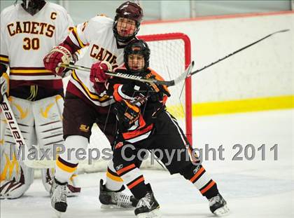 Thumbnail 2 in Ridgefield vs. St. Joseph (CIAC Division 1 Quarterfinal) photogallery.