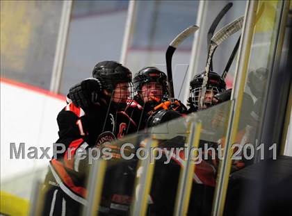Thumbnail 3 in Ridgefield vs. St. Joseph (CIAC Division 1 Quarterfinal) photogallery.