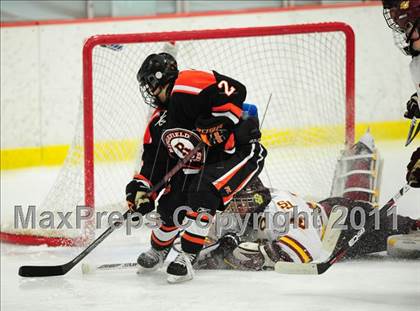 Thumbnail 3 in Ridgefield vs. St. Joseph (CIAC Division 1 Quarterfinal) photogallery.